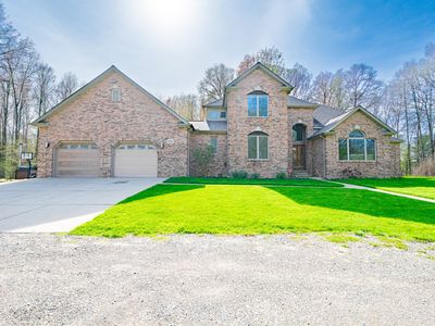 5170 McKinley Rd, China, MI, 48054