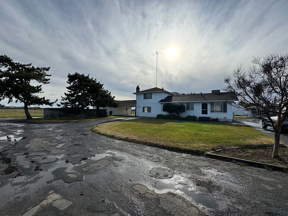 23906 N Highway 99, Acampo, CA 95220 Zillow