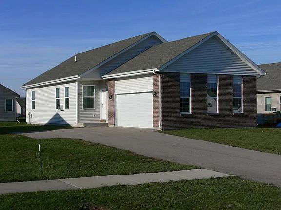 2nd image of 2968 Meadowlark Ln