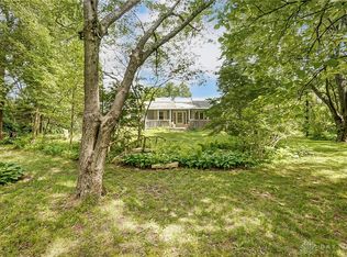 8623 Adams Rd, Dayton, OH 45424