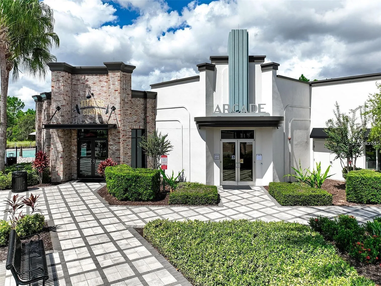 840 Benoi Dr — Photo 3