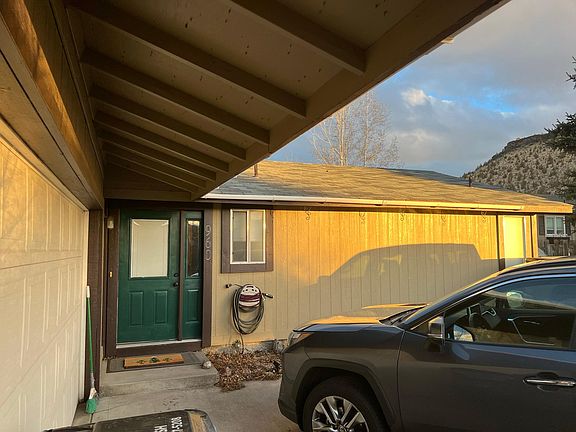 2nd image of 960 SE Algonquian Ct