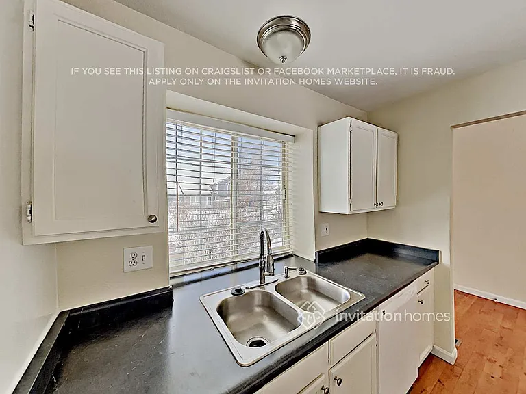 5840 S Perth Pl — Photo 11