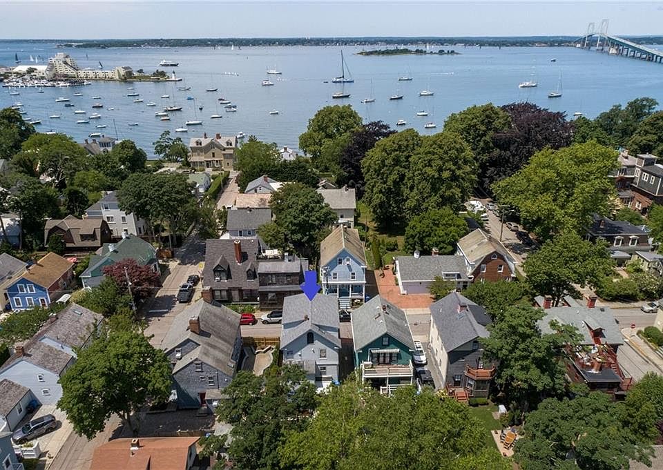 61 2nd St, Newport, RI 02840 Zillow