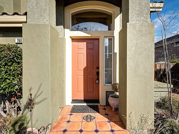 5th image of 260 Jasmine Way