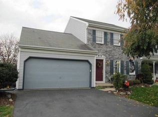 113 Laurie Ln, Lititz, PA 17543