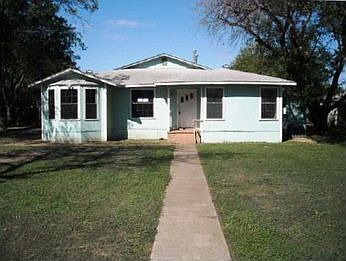 1st image of 111 Glenoak Dr