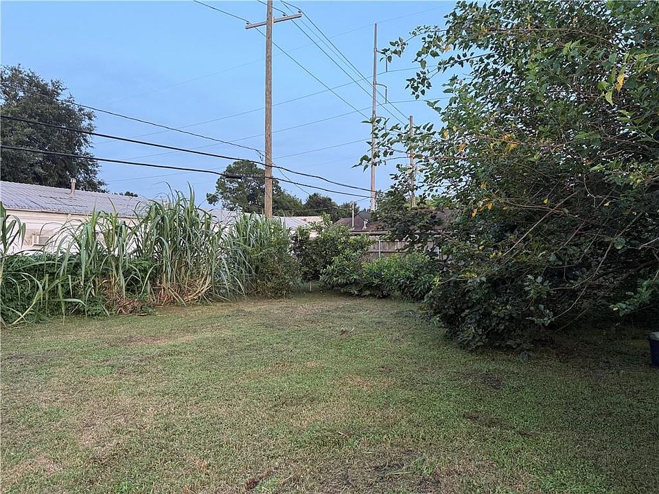 1st image of 308 N Turnbull Dr