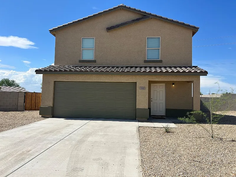 2137 E Sand Creek Dr