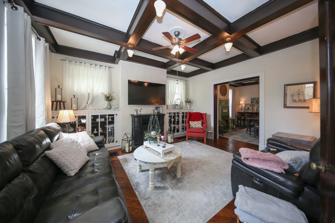 219 Pennsylvania Ave, East Liverpool, OH 43920 MLS 5041033 Zillow