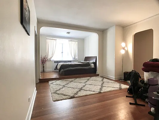 Rented by Sovereign Associates | media 12