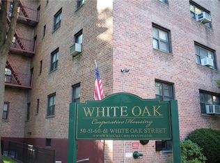 61 White Oak St APT 2A, New Rochelle, NY 10801