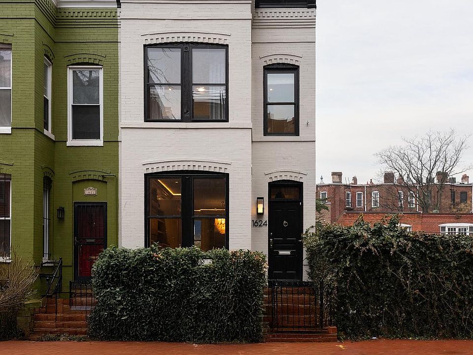 1st image of 1624 Swann St NW