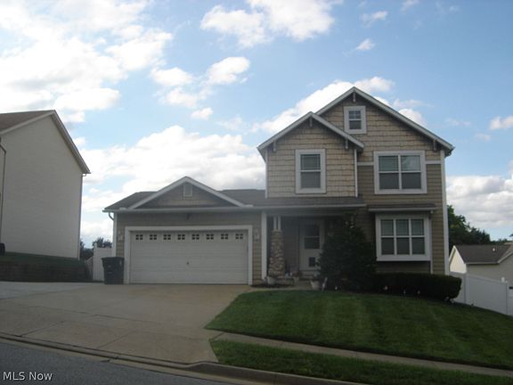 2nd image of 733 Bisson Ave