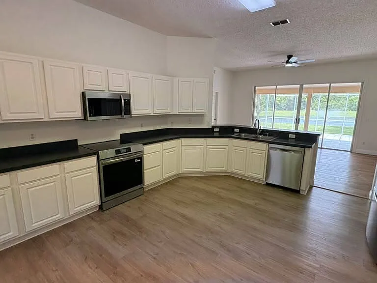 1164 Cardinal Creek Pl — Photo 6