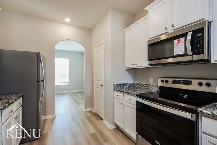 25381 Cypress Bend Dr — Photo 4