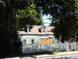 2nd image of 5 Laura Ln