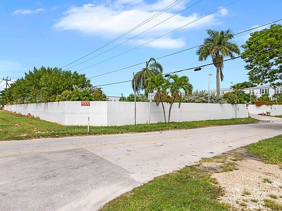 4th image of 4000 Overseas Hwy