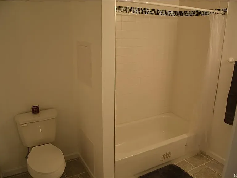46 Richardson Dr #B — Photo 6