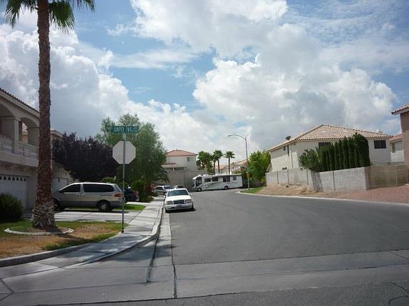 5th image of 1558 Juniper Twig Ave