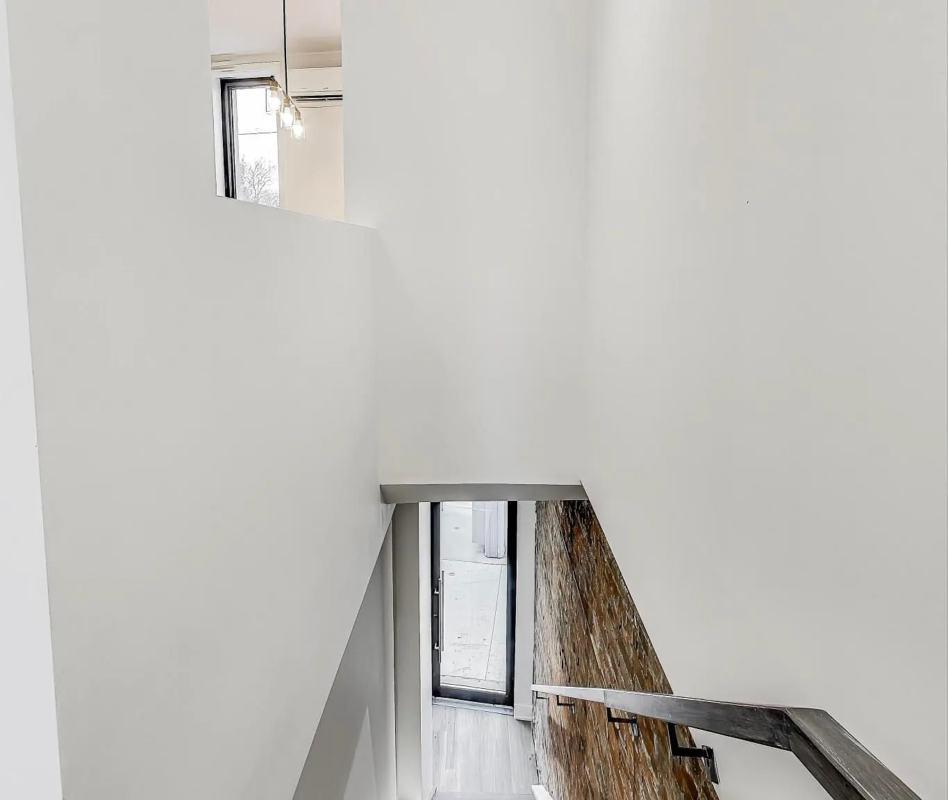 1 bed, $2,495 — Photo 3