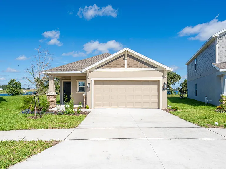 720 Trotters Dr — Photo 8