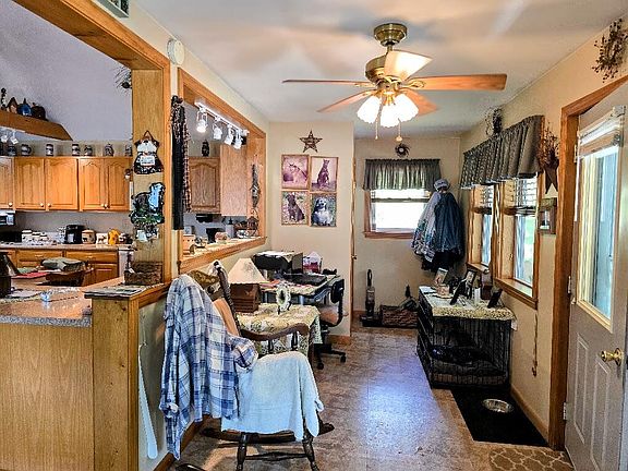 3rd image of 27 Brookside Lane