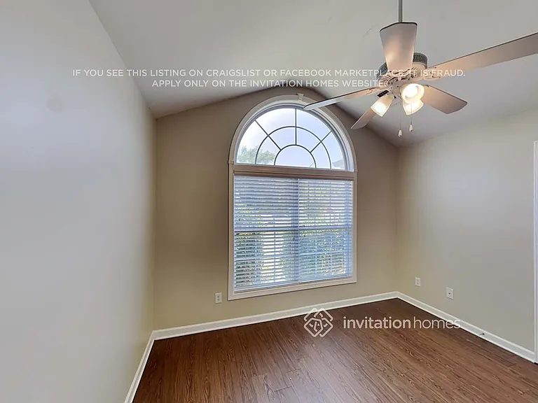 54 Brookridge Ct — Photo 13