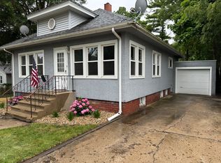 610 Calhoun St, Peru, IL 61354