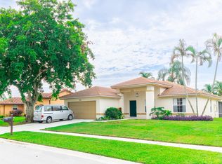 5142 Rosen Blvd, Boynton Beach, FL 33472