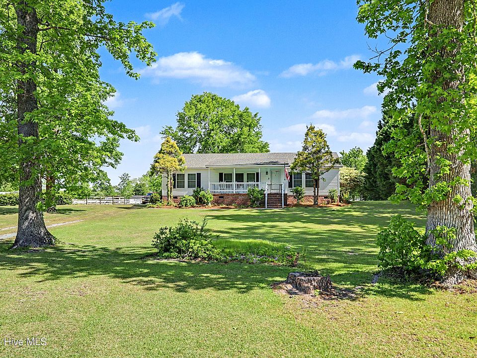 1st image of 114 Royal Oak Drive