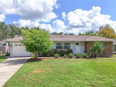 326 N Sunset Dr, Mount Dora, FL, 32757