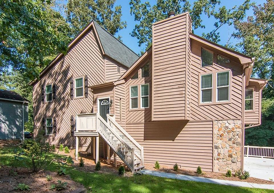 1st image of 4757 Forest Valley Pl NE