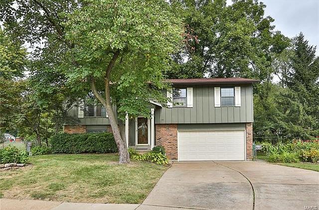 1st image of 19 Cedar Park Dr