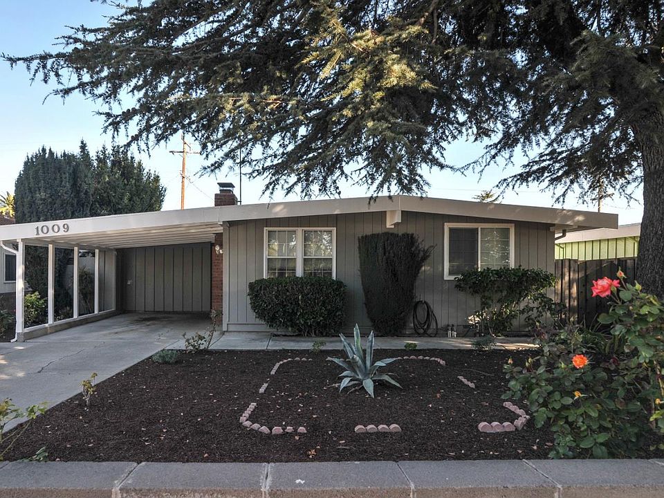 1st image of 1009 E Duane Ave