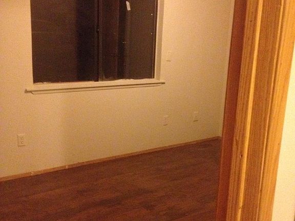 4th image of 201 E 36th St APT C