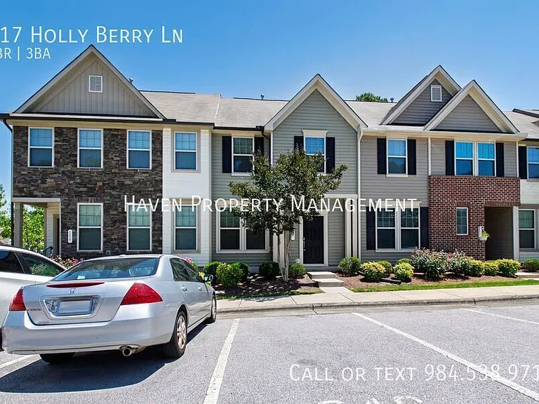 117 Holly Berry Ln — Photo 36