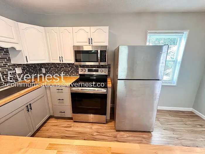 204 W Monticello Ave — Photo 7