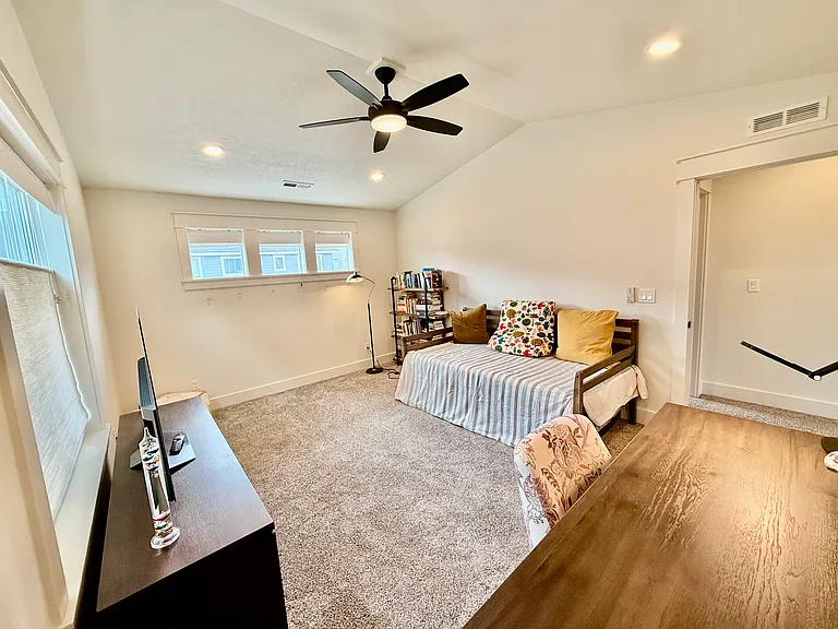 6157 S Ostrum Ave — Photo 28