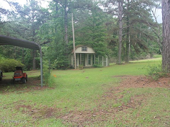 5th image of 429 River Road Dr SE