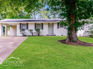 225 Rowland Ave, Jackson, MS 39209