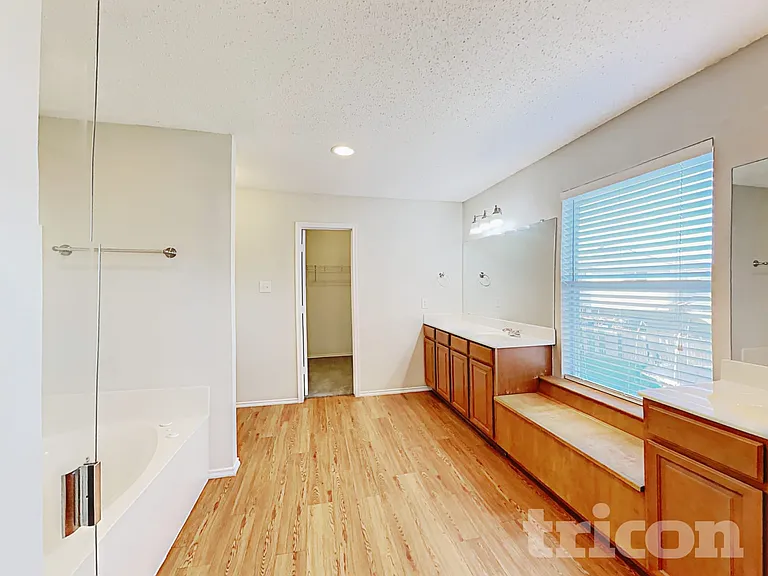 146 Washington Way — Photo 11
