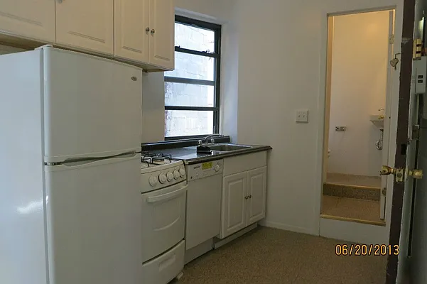 Rented by Manhattan Best Realty, Inc. | media 26