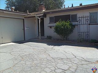 3rd image of 836 W Avenue J12