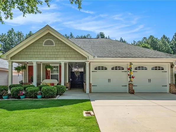 113 Cottage Club Dr, Locust Grove, GA 30248