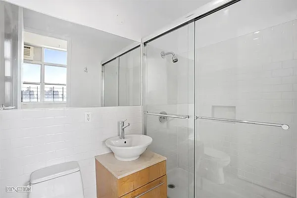 Rented by Citi Habitats | media 9