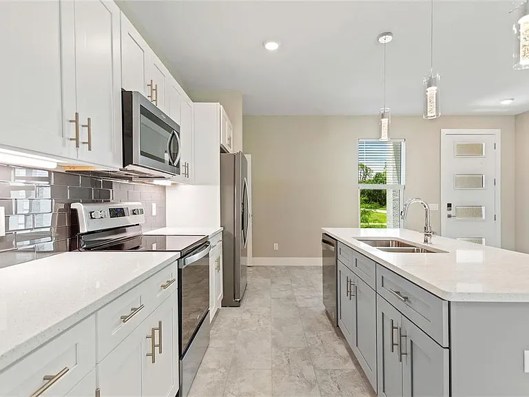 4709 Flint Dr — Photo 16