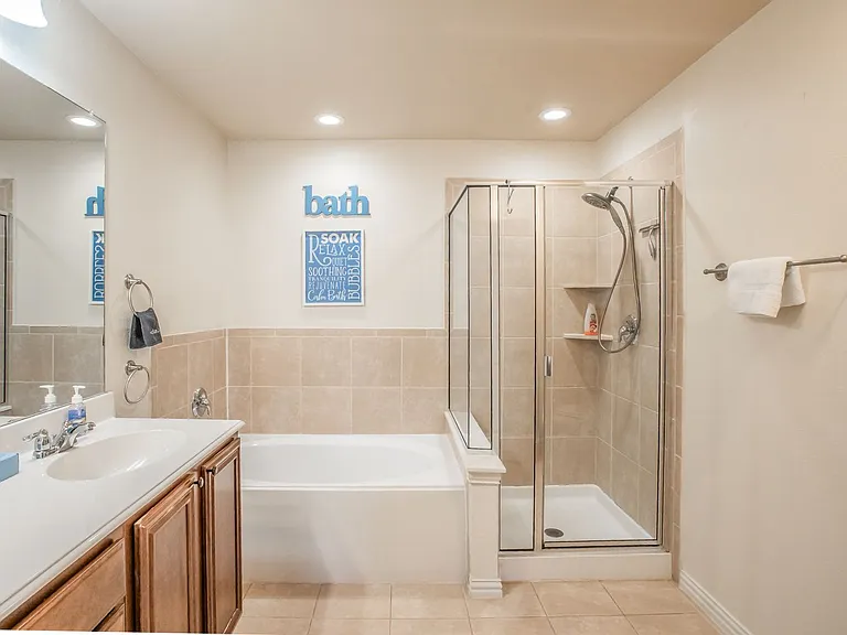 6801 Sandshell Blvd — Photo 14