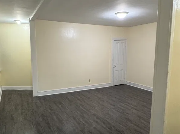 (undisclosed Address), Freeland, PA 18224