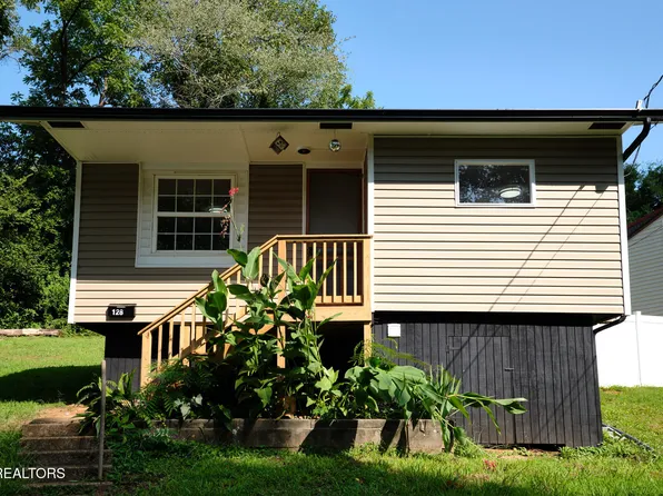 128 E Wadsworth Cir, Oak Ridge, TN 37830